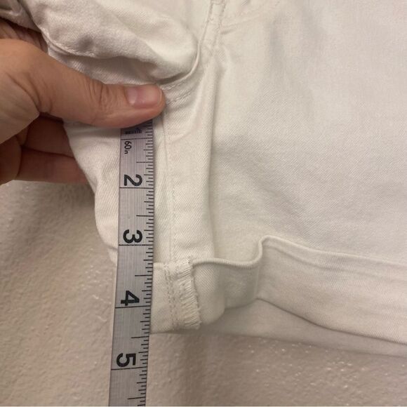 Prana lo Mid-Rise White denim stretch Shorts cuffed 4.5” size 4 27 - Picture 5 of 8